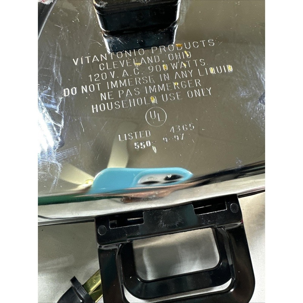 Vintage Vitantonio 550 Belgian Electric Waffle Maker Nonstick Chrome USA Tested! - Picture 8 of 11